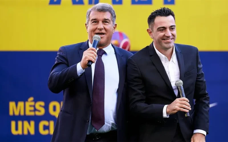 تصريحات تشافي تفاجئ لابورتا وتؤكد نجاح برشلونة مع المدرب الألماني الجديد